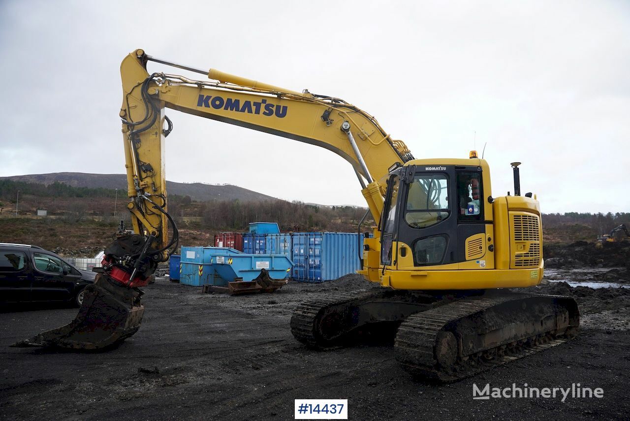 Komatsu 2017 Komatsu PC228USLC-10 Crawler Excavator w/ GPS, Rototilt and excavadora de cadenas