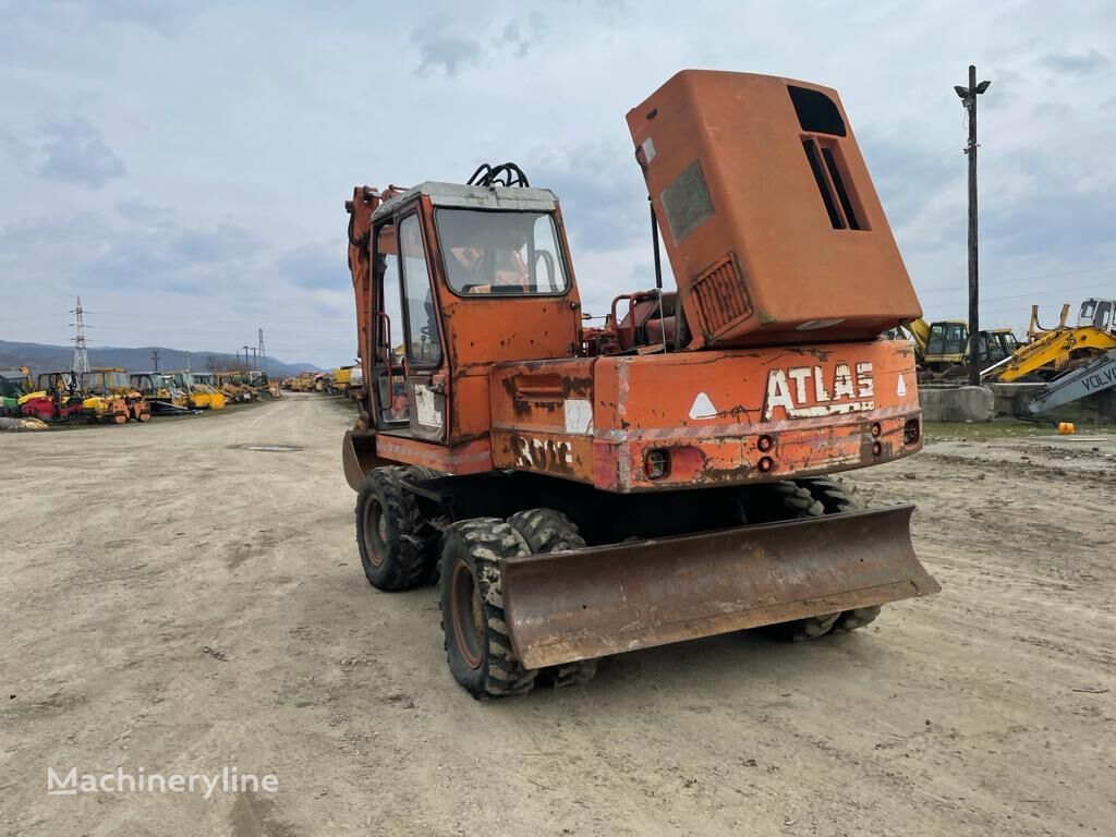 Atlas 1302E (For parts ) excavadora de ruedas para piezas