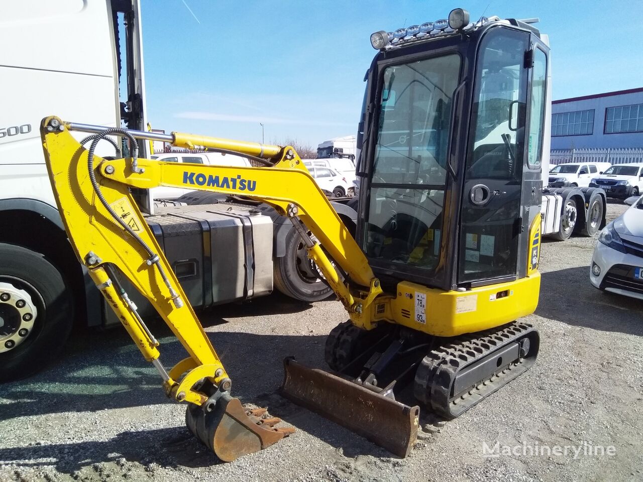 Komatsu PC16 R 3 miniexcavadora